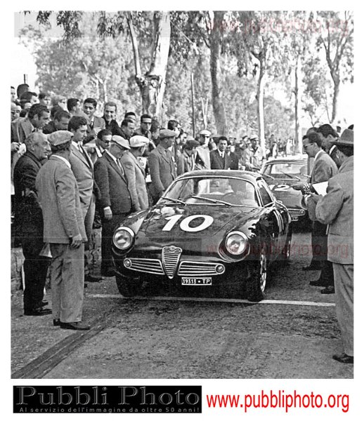 10 Alfa Romeo Giulietta SZ  B.Taormina - P.Tacci (1).jpg